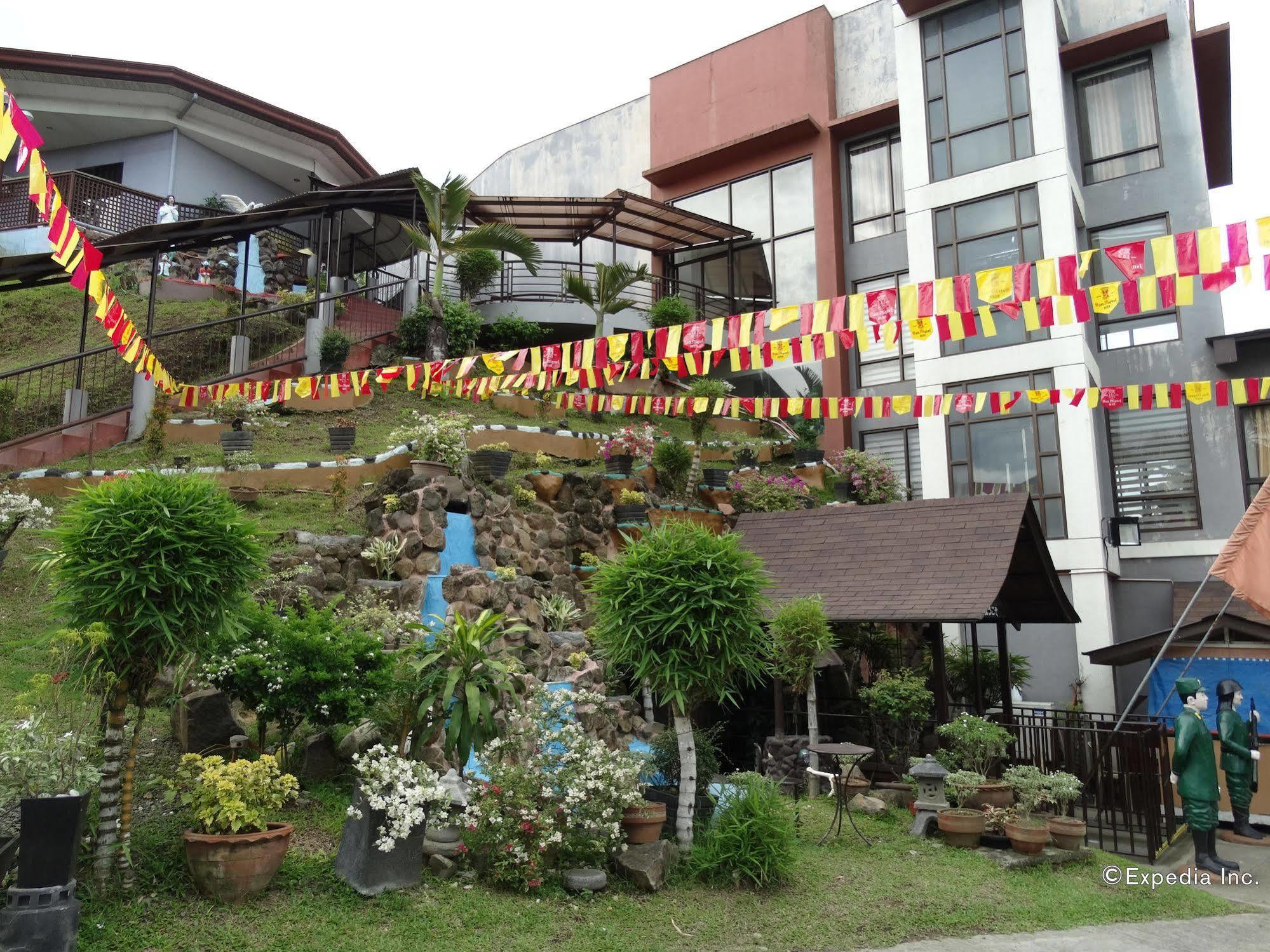 Djapanese Tunnel Family Resort Davao City Buitenkant foto